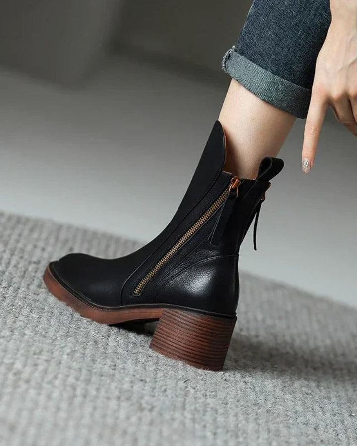 Élorine™ | Botte en cuir noire avec un talon confortable, élégante et intemporelle