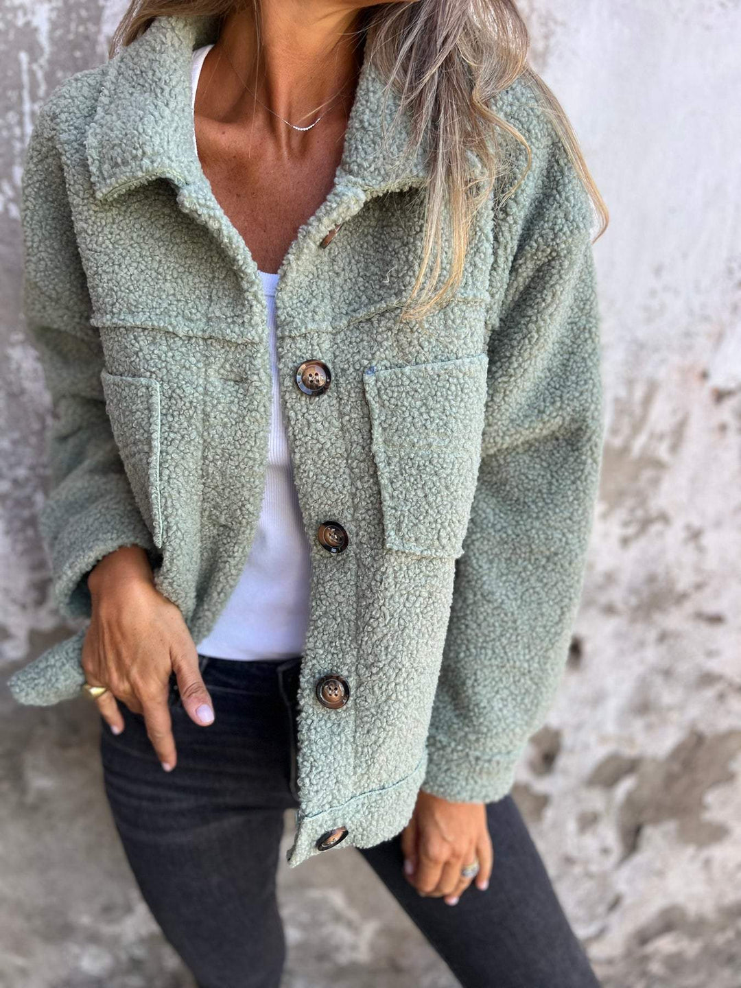 Églantine- Veste Automnale Élégante